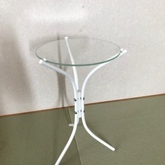 サイドテーブル　ガラス