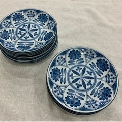 青い花柄のお皿　10枚セット