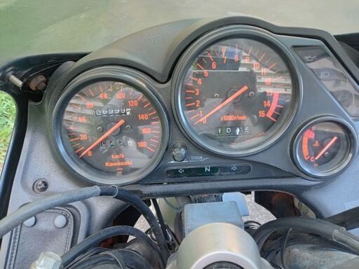 即乗車OK カワサキzzr250ccマットブラックカラー 良いエンジン新しいタイヤ 即乗車OK カワサキzzr250ccマットブラックカラー 良いエンジン新しいタイヤ