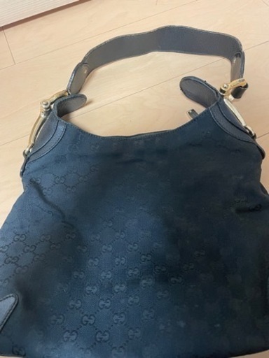 GUCCIバッグ