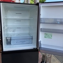 9/6 値下げ⭐️人気⭐️2020年製 TOSHIBA 326L 冷蔵庫 GR-S33SC 東芝