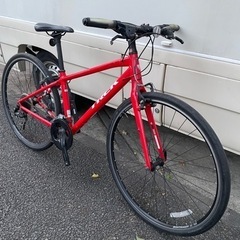 中古 クロスバイク TREK/トレック FX3 身長155-165cm 2017 定価7.9万円 レッド 700c 