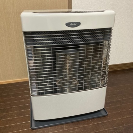 未使用 トヨトミ TOYOTOMI FF式ストーブ FF-S545DS 13年製 TOYOTOMI FF式ストーブ トヨトミ FRシリーズ 赤外線