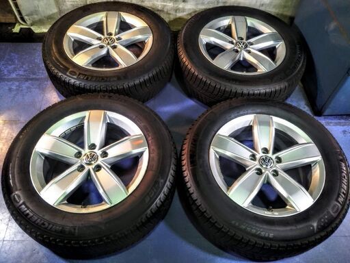 冬 VW純正 ティグアン☆美品☆【富山 手渡しもOK】ワーゲン 純正 VW ティグアン純正 17インチ 冬 215/65R17 ミシュラン スタッドレス 中古４本