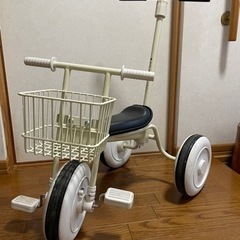 三輪車　【無印】　カゴ付き　室内保管