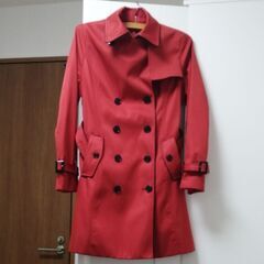 美品！数回着用のみ！スプリングコート、コート、赤