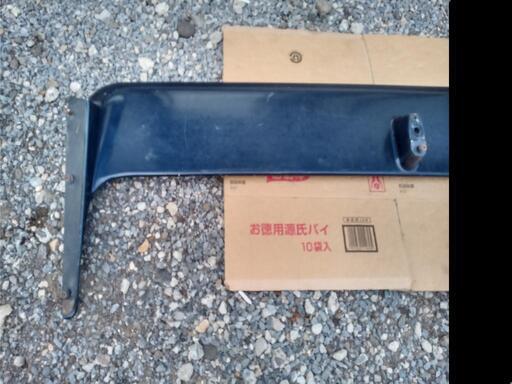 旧車?AW11トヨタMR2純正リヤウイングです、