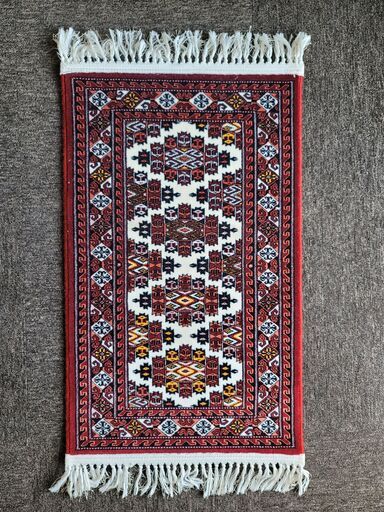ペルシャ絨毯 ウール イラン製 50×84 cm (数量限定) (約 1.5 キログラム)///////////////