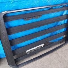 期間限定値下げします！Thule スーリー エクスペディション821　ルーフラック