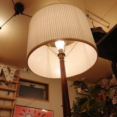 ロイズアンティークス　スタンドライト　チーク材　真鍮台　