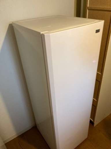 ハイアール冷凍庫161L 前開き