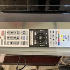 ☆中古￥18,000！【会員価格￥18,000】TOSHIBA 32インチ液晶テレビ 