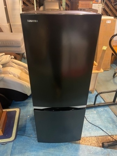【美品】TOSHIBA 冷凍冷蔵庫 GR-R15BS(K) 2019年製 2ドア 153L 東芝 右開き セミマットブラック