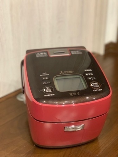 値下げしました】美品! 三菱IH炊飯器 3.5合 赤色 【公式通販】 値下げしました】美品! 三菱IH炊飯器 3.5合 赤色 【公式通販】
