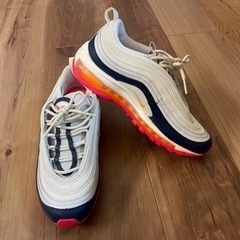 ナイキスニーカーの中古が安い 激安で譲ります 無料であげます ジモティー