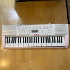 CASIO電子ピアノ　61鍵盤　キーボード
