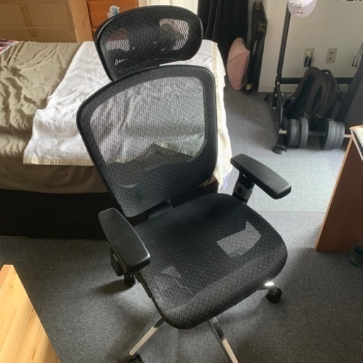 新品未使用　全面メッシュ　オフィスチェア　椅子