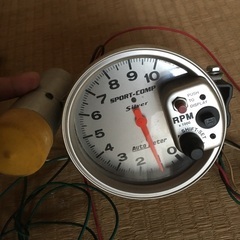 オートゲージ　タコメーター　3911