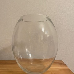 【差し上げます！】H&M HOMEの花瓶　お花はイメージです