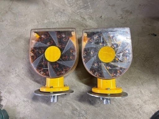 中古　マーカライトECO 工事保安用品