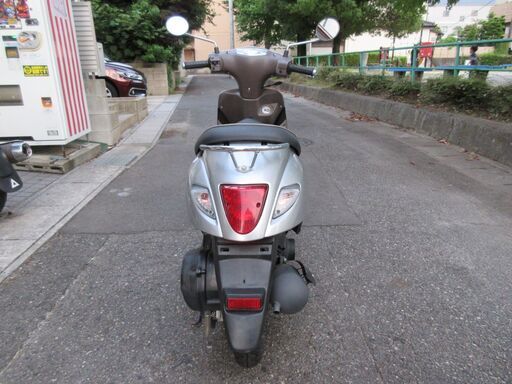 レッツG 距離少 バッテリー新品 シルバー FI 4スト インジェクション