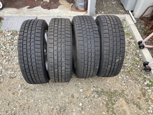スタッドレス　215/60R17 エスティマ　アルファード　ヴェルファイア