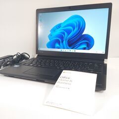 東芝　dynabook RZ83｜Core i7｜SSD｜Off...