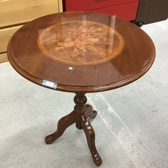 ●販売終了●丸テーブル　円形テーブル　飾り台　中古品