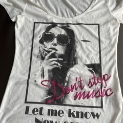 Tシャツ