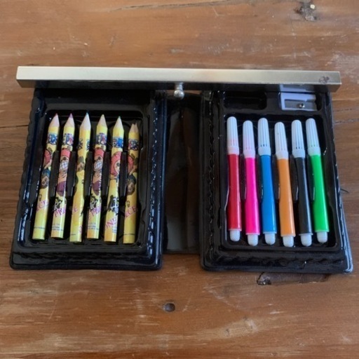 ワンピース文房具セット ひなたまくん 旭の家具の中古あげます 譲ります ジモティーで不用品の処分