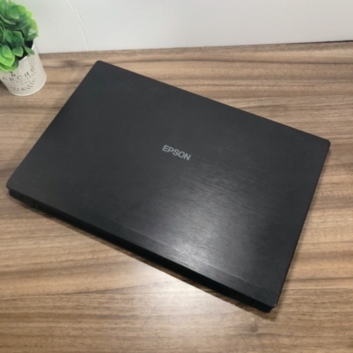 爆速SSDとメモリ8GBで早いんです♪オススメノートパソコン