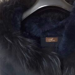 自信おすすめ超美品 ネイビー本格総ラム&毛皮 ゴージャスフードロング 