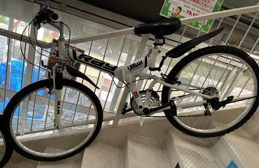 【美品】折りたたみクロスバイク 自転車 Ray URBAN 26インチ 変速あり【ユーズドユーズ名古屋天白店】J2048 美品】折りたたみクロスバイク 自転車 Ray URBAN 26インチ 変速あり