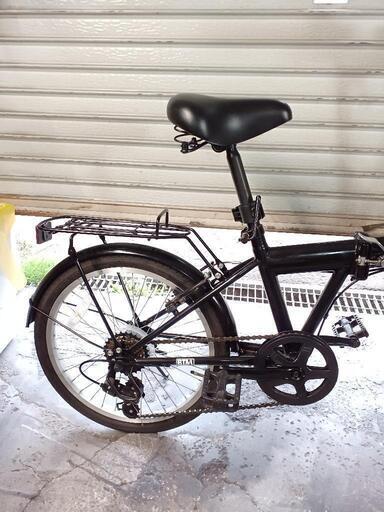 自転車中古折り畳み　BTM　外装6段変速　ライトカゴリアキャリア付き　タイヤ20インチ　カラーブラック 自転車中古折り畳み BTM 外装6段変速 ライトカゴリアキャリア付き