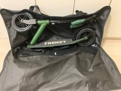 キックボード】大人用 Frenzy FR205PP 別売ライト、収納バッグ付き