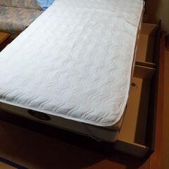 【引き取り】収納付きベッド：セミダブル(120cm)：ニトリ