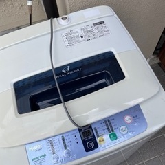 2012年製　Haier ハイアール　4.2キロ全自動洗濯機（受...