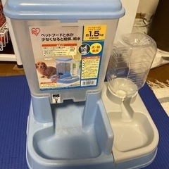 【お話し中】(犬猫用)給餌給水タンク