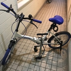 【購入予定者が決まりました】折りたたみ自転車と空気入れ