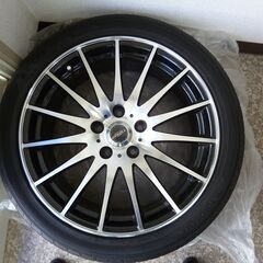 プリウスα 18インチホイール&タイヤ４本セット 