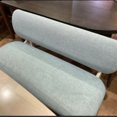 ニトリ ﾀﾞｲﾆﾝｸﾞﾃｰﾌﾞﾙ４点セット