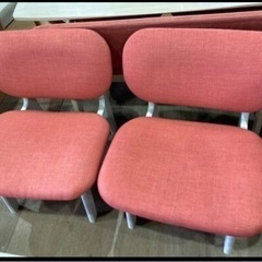 ニトリ ﾀﾞｲﾆﾝｸﾞﾃｰﾌﾞﾙ４点セット