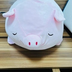 抱き枕　ぬいぐるみ　豚さん