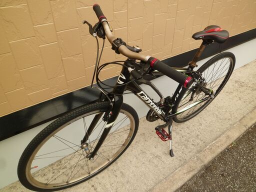 キャノンデール QUICK7 アルミ 24速 500mm 黒 クロスバイク キャノンデール QUICK7 アルミ 24速 500mm 黒 クロスバイク CANNONDALE