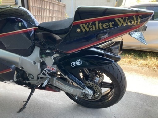 スズキGSX-R750ウォルターウルフカラー スズキGSX-R750ウォルターウルフカラー