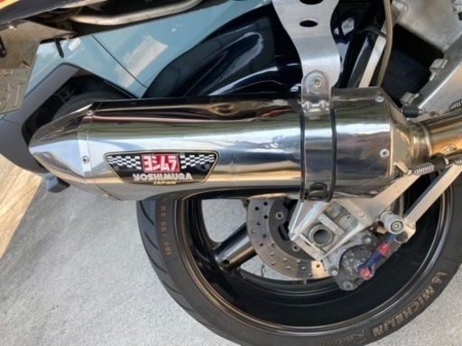 スズキGSX-R750ウォルターウルフカラー