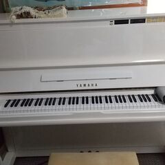 【ネット決済】YAMAHA アップライトピアノ（白）　MX202R