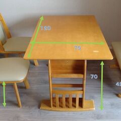 ダイニングテーブル　最大幅120×75　椅子２脚　ベンチ付き