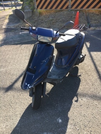 外装少し割れたので値引き　アドレスv100 CE13A 少し手を入れてます。