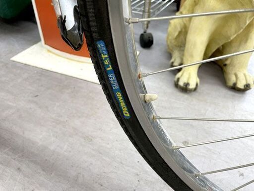 27インチ ノーパンク 自転車 6段変速 カゴ 荷台付き LEDライト 